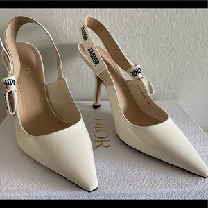 BRAND NEW EXCLUSIVE WHITE SLING BACK DIOR LEATHER PUMP